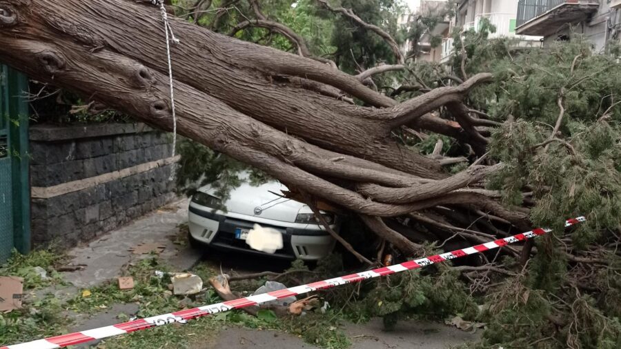Maltempo domani allerta rossa tra Messina e Catania Catania News