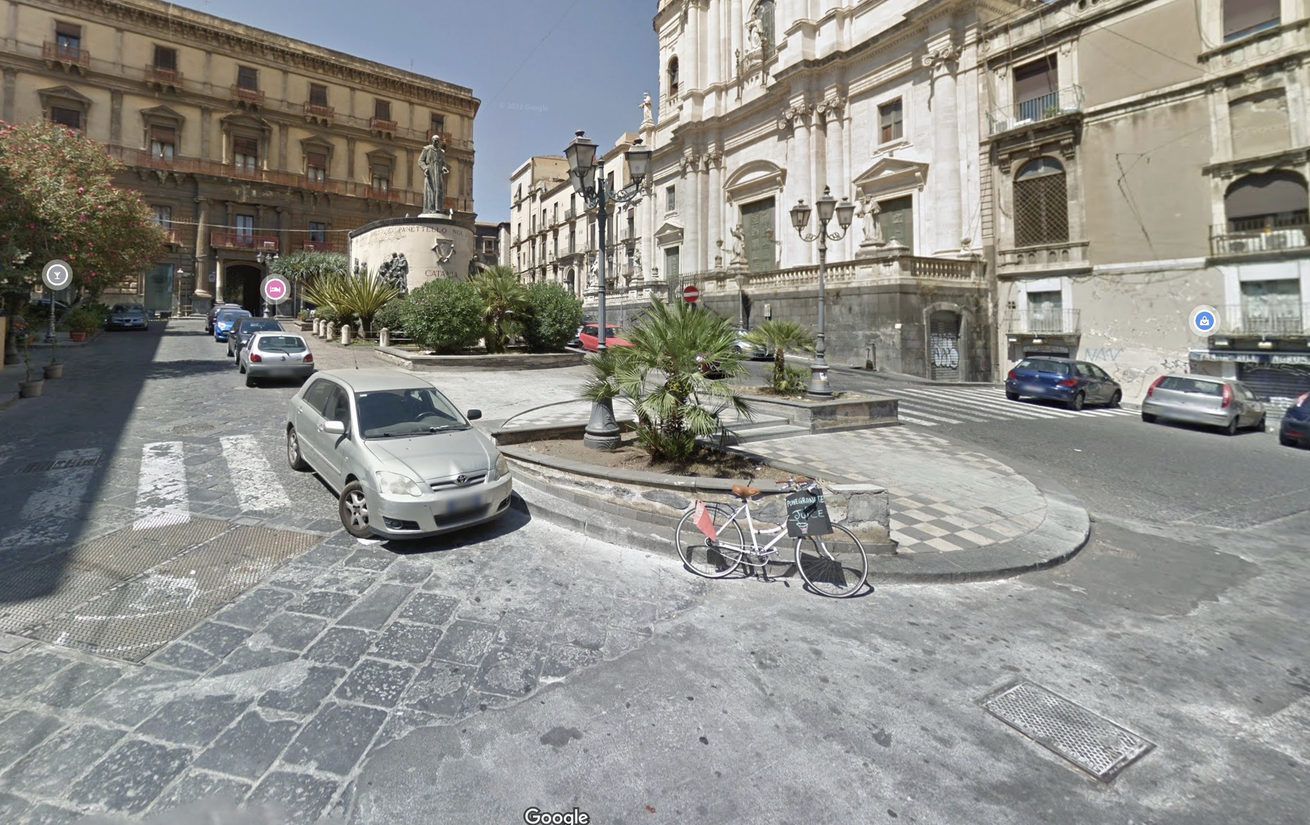 Catania verso la mobilità sostenibile, piazza San Francesco diventa area pedonale